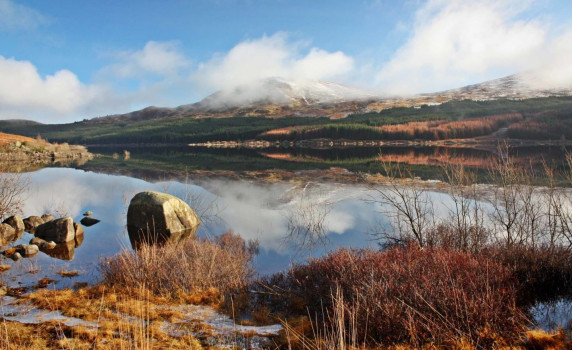 Loch Doon in winter © Jim Johnstone