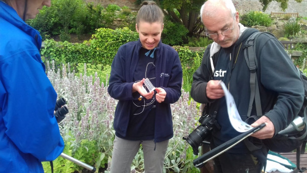 Helen pointing out key ID features © SWSEIC